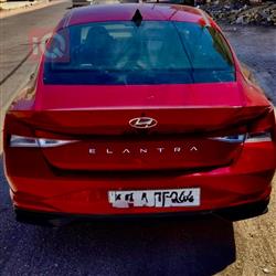 هیوندای ئەلەنترا